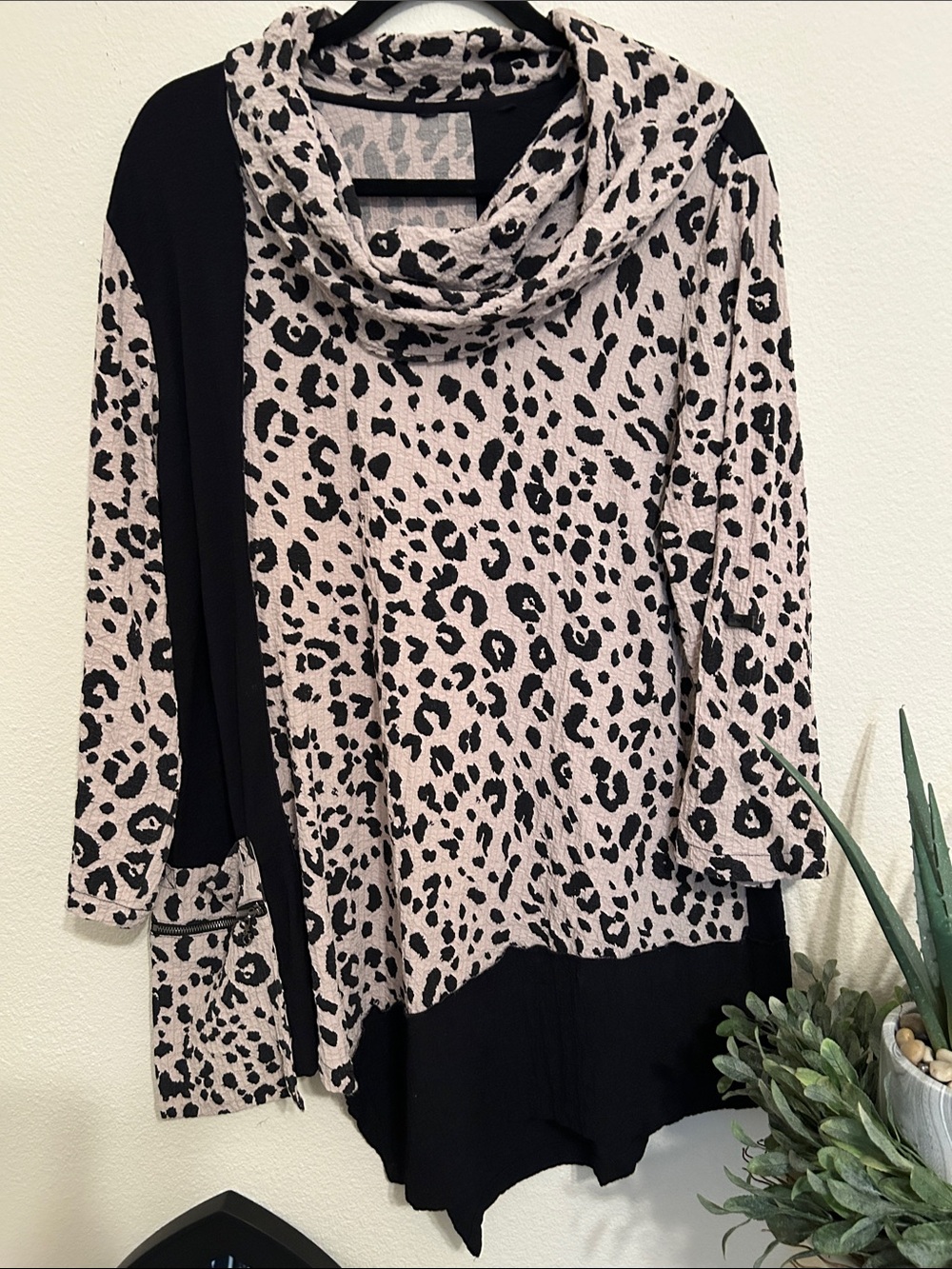 Ali Miles Leopard Print Cowl Neck Tunic - Black & Cream